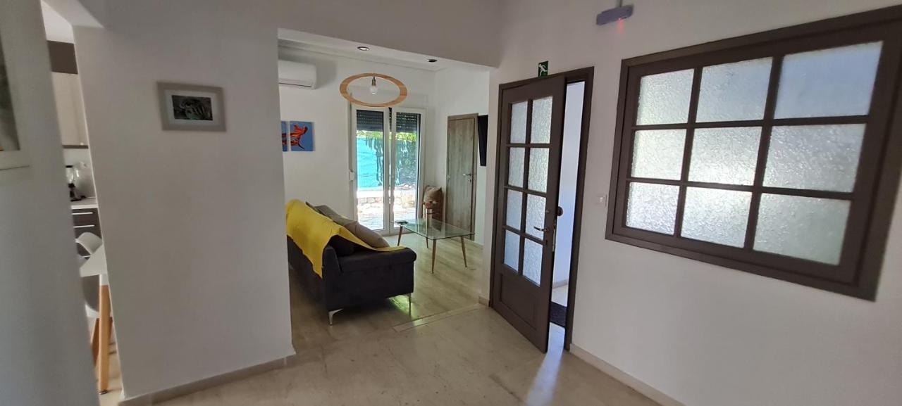 Gerys House Apartman Nikiána Kültér fotó