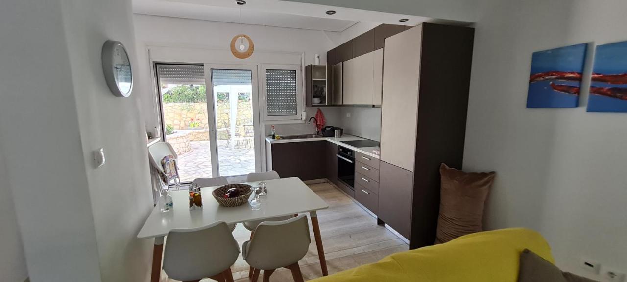 Gerys House Apartman Nikiána Kültér fotó