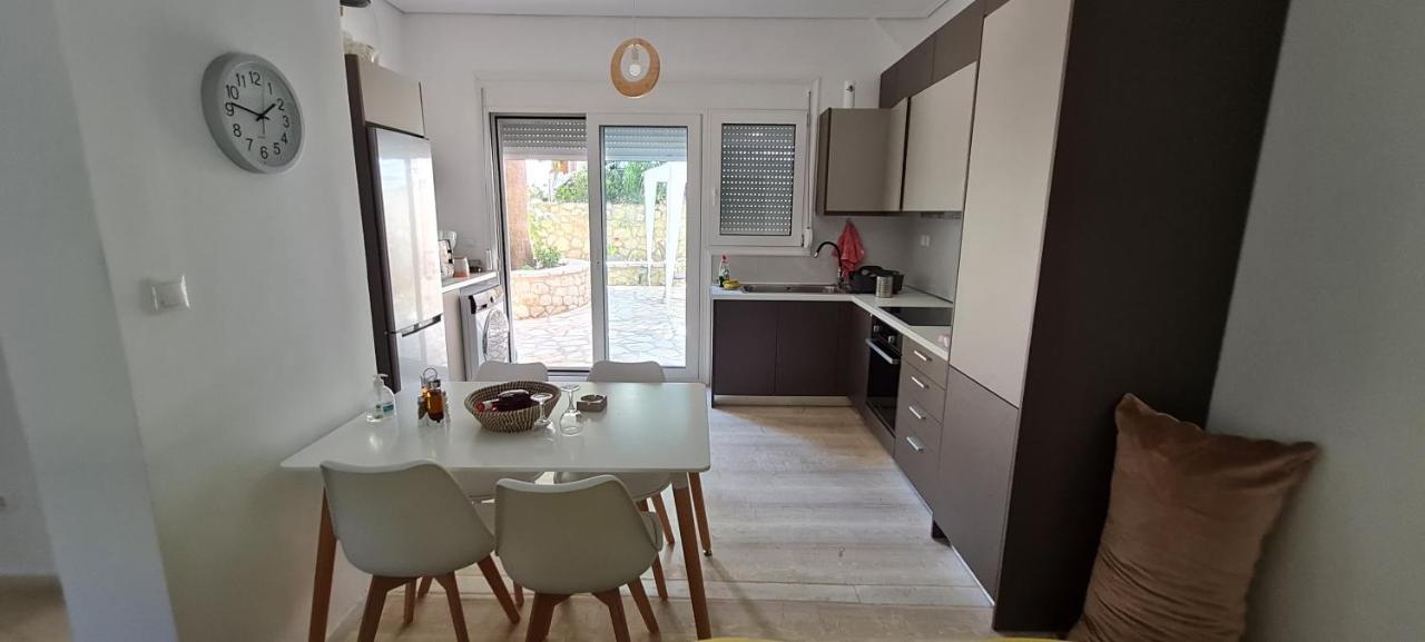 Gerys House Apartman Nikiána Kültér fotó